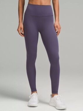 Lululemon Align™ High-Rise Pant 28"
- Nightfall size 6